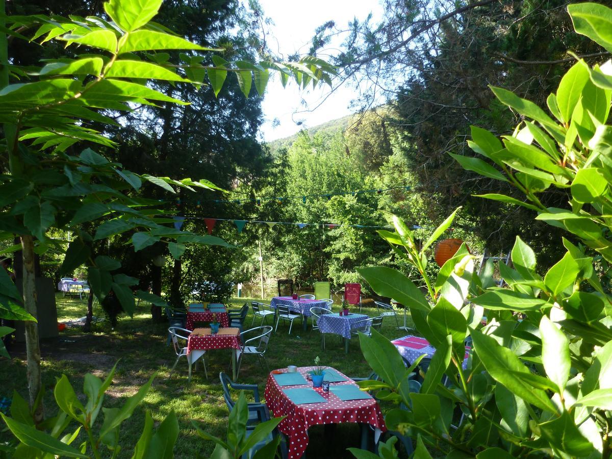 Camping L'Oree Des Cevennes Saint-Jean-de-Valériscle Exterior foto