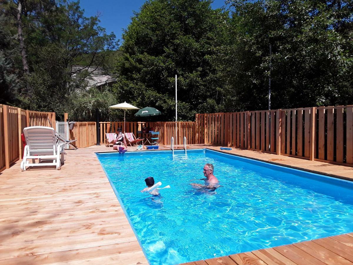 Camping L'Oree Des Cevennes Saint-Jean-de-Valériscle Exterior foto
